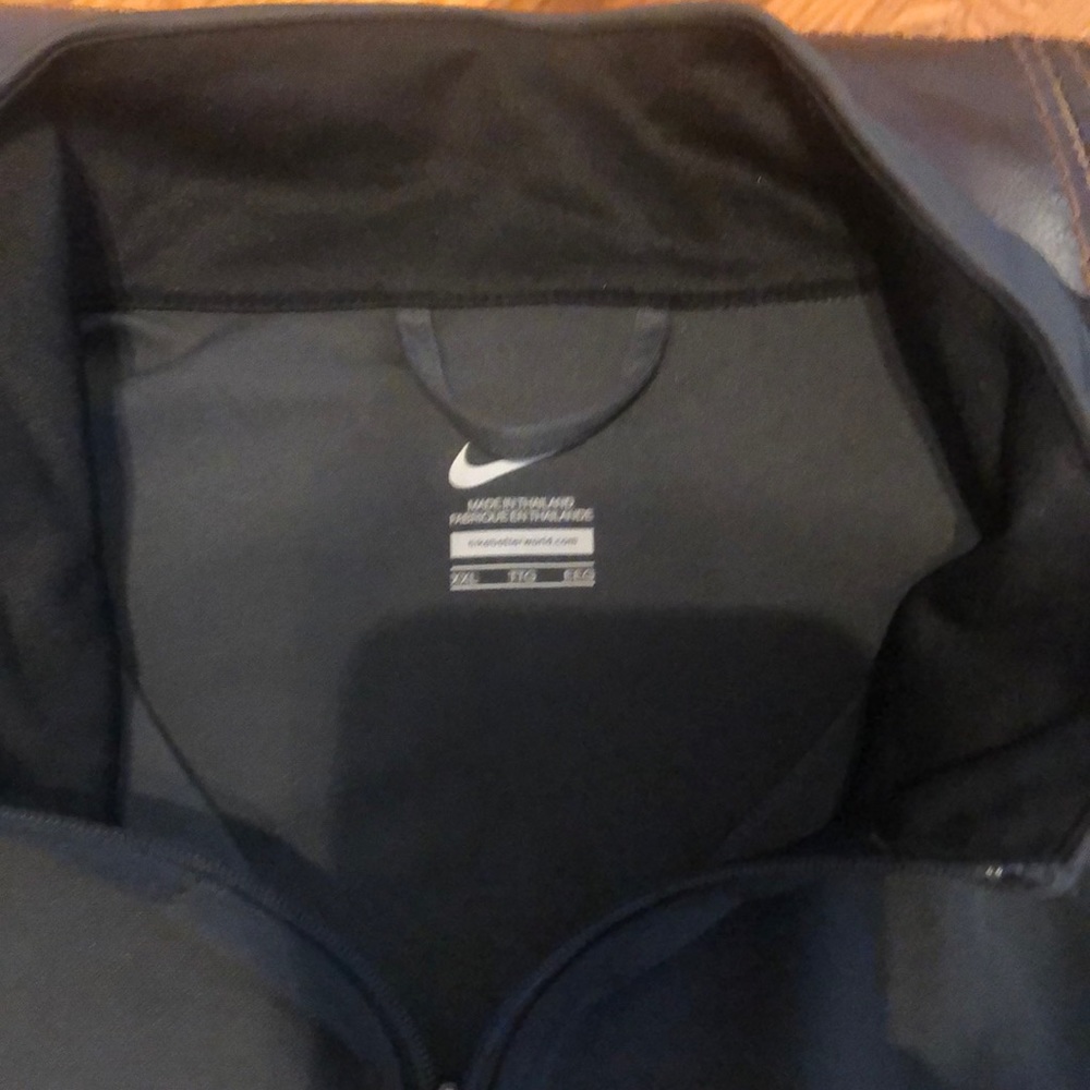 Jacket - Picture 3 of 3